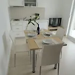 Apartman At The Sea