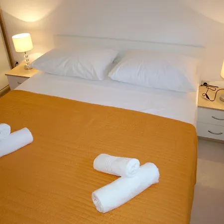 Apartment At The Sea - 5 M From The